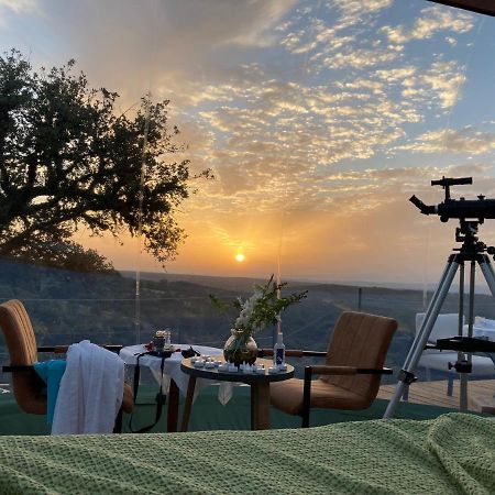 Eco-Lodge En La Reserva Privada Campanarios De Azaba - Proyecto De Conservacion Espeja Exteriör bild