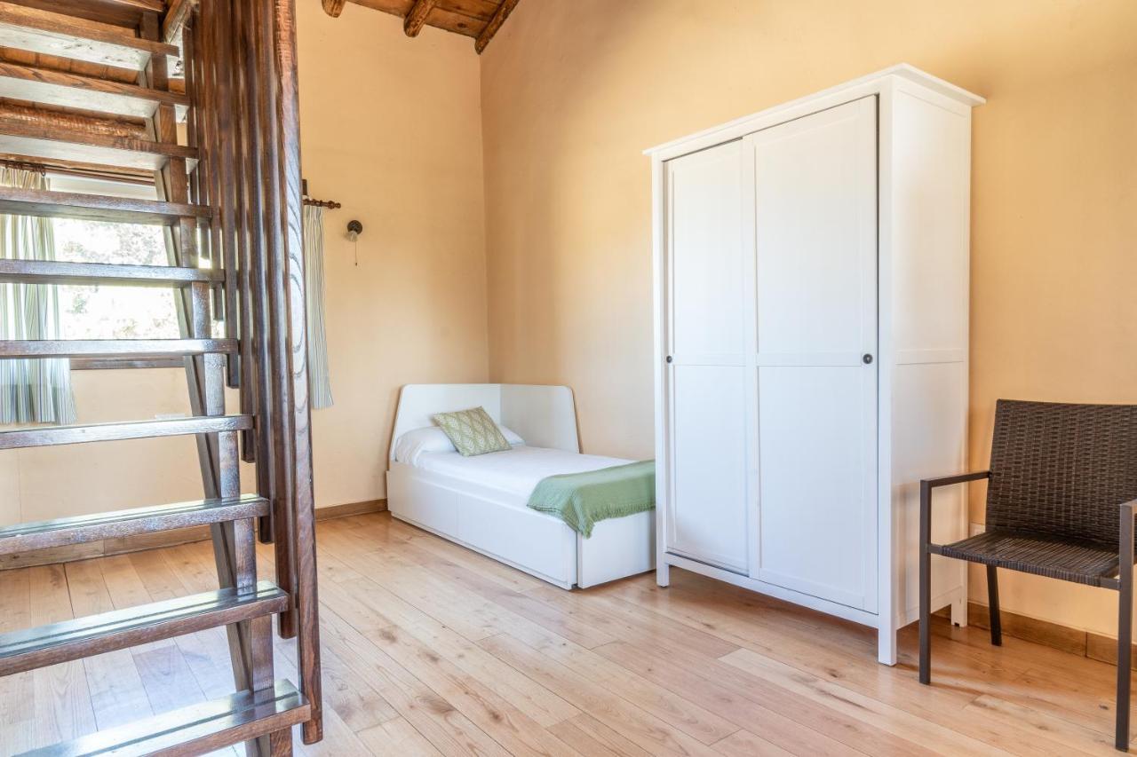 Eco-Lodge En La Reserva Privada Campanarios De Azaba - Proyecto De Conservacion Espeja Exteriör bild