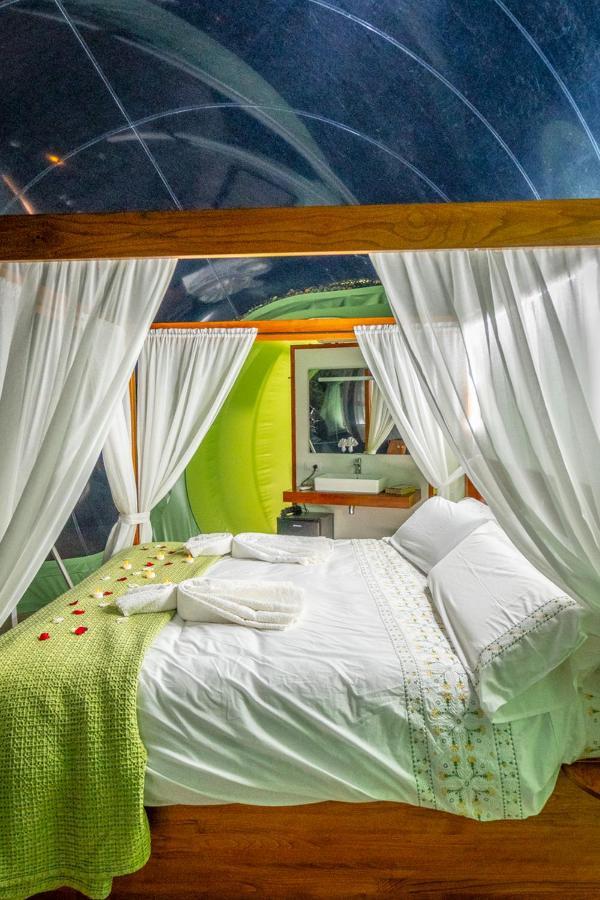 Eco-Lodge En La Reserva Privada Campanarios De Azaba - Proyecto De Conservacion Espeja Exteriör bild